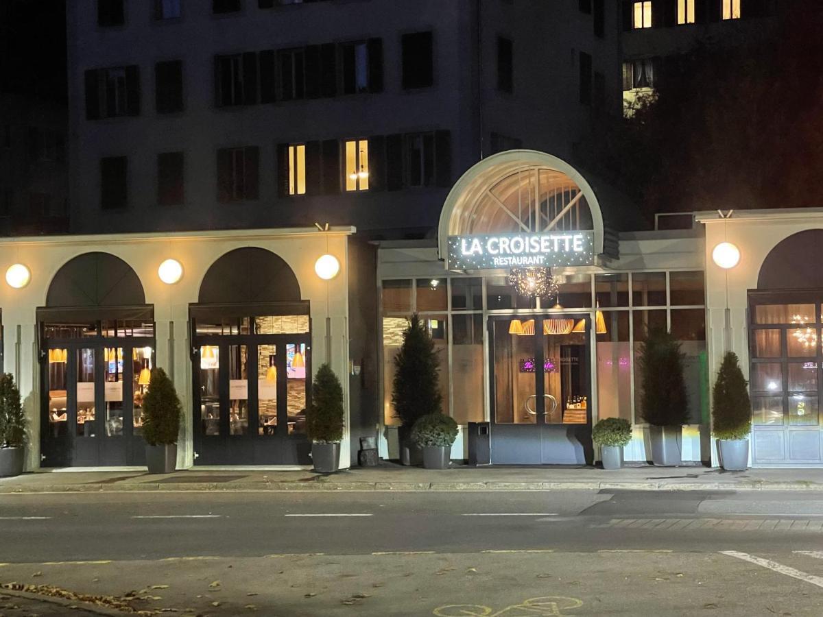 Le Locle : Bel Appartement Chaleureux Экстерьер фото